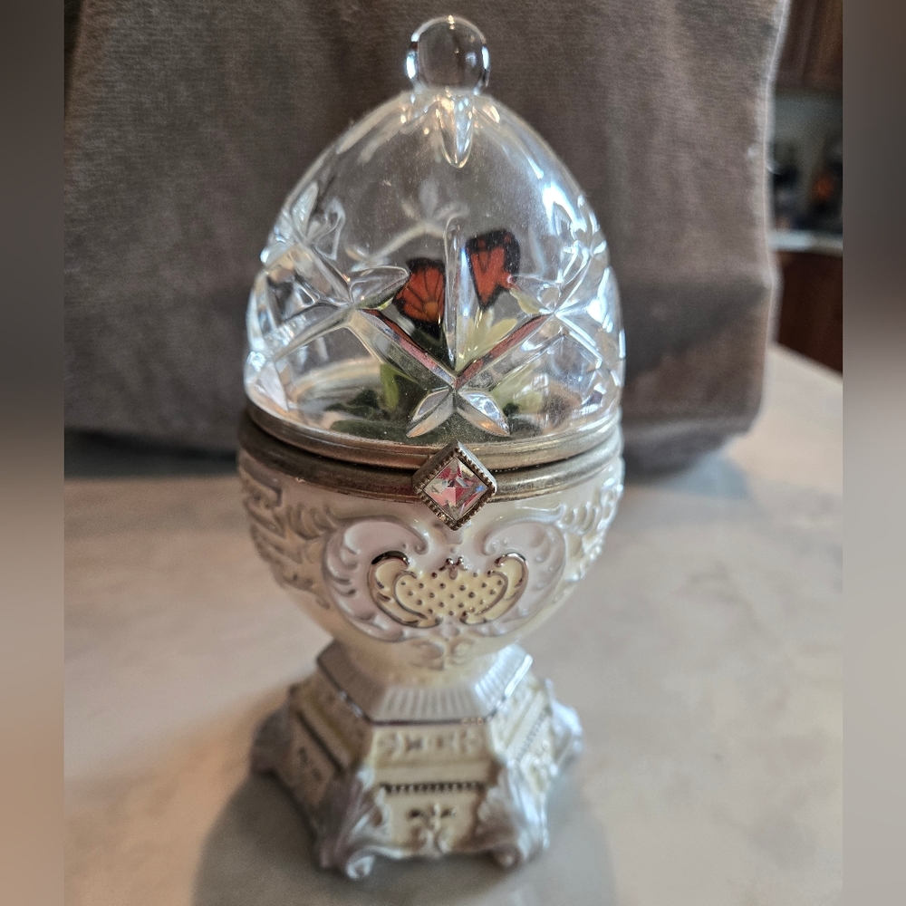 Vintage Crystal Egg Porcelain MusicBox Pedestal w/Butterfly and Orchid sculpture